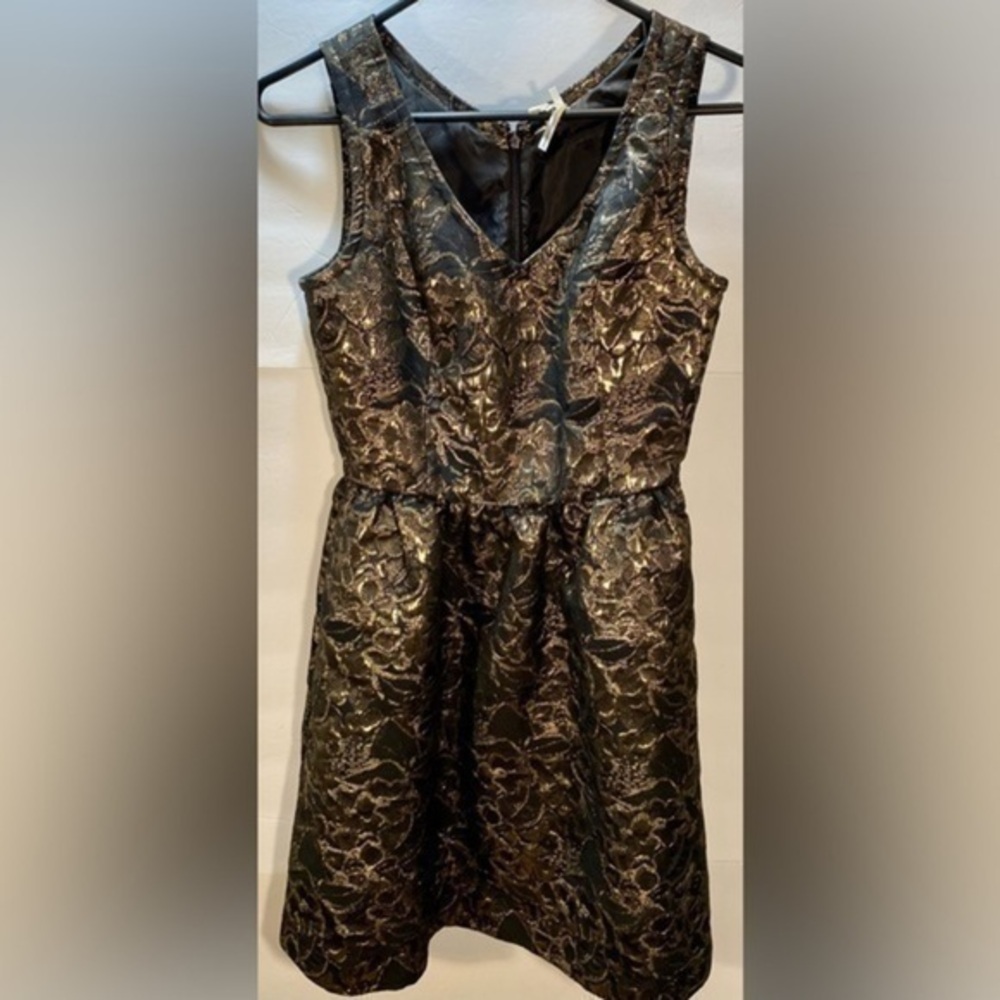 FRENCHI (Nordstrom) BLACK AND GOLD FIT & FLARE DRESS GIRLS SIZE 3 JUNIORS